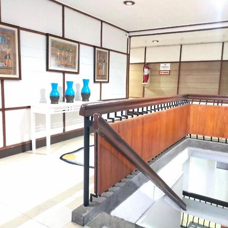 2 Hotel Saleh Angeles Εξωτερικό φωτογραφία