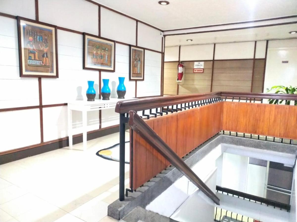 2 Hotel Saleh Angeles Εξωτερικό φωτογραφία