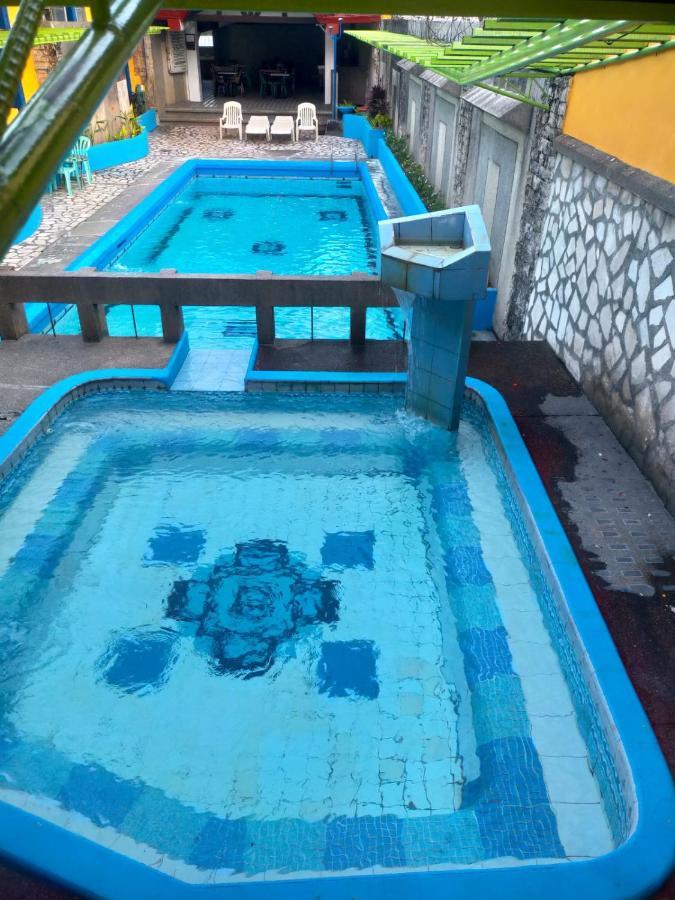 2 Hotel Saleh Angeles Εξωτερικό φωτογραφία