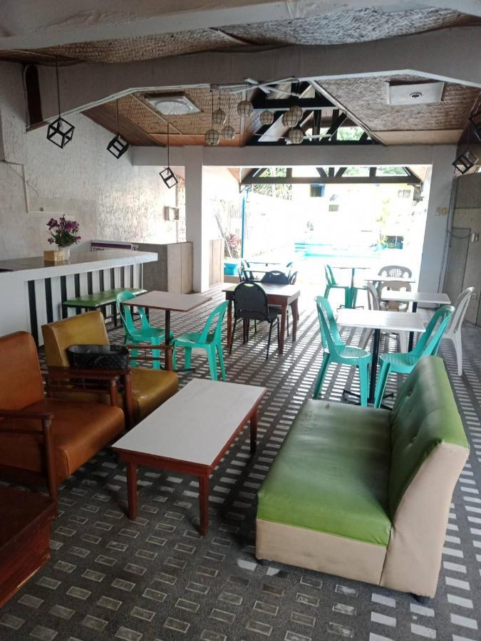 2 Hotel Saleh Angeles Εξωτερικό φωτογραφία