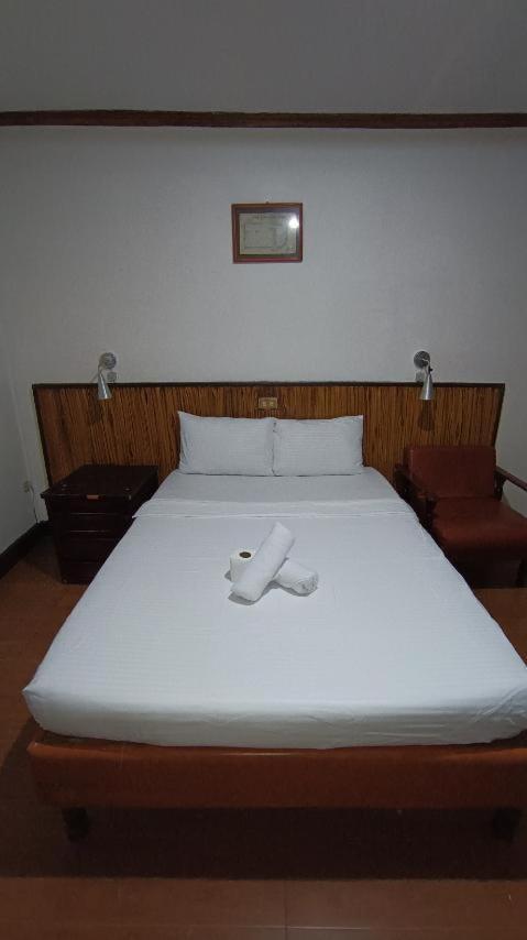 2 Hotel Saleh Angeles Εξωτερικό φωτογραφία