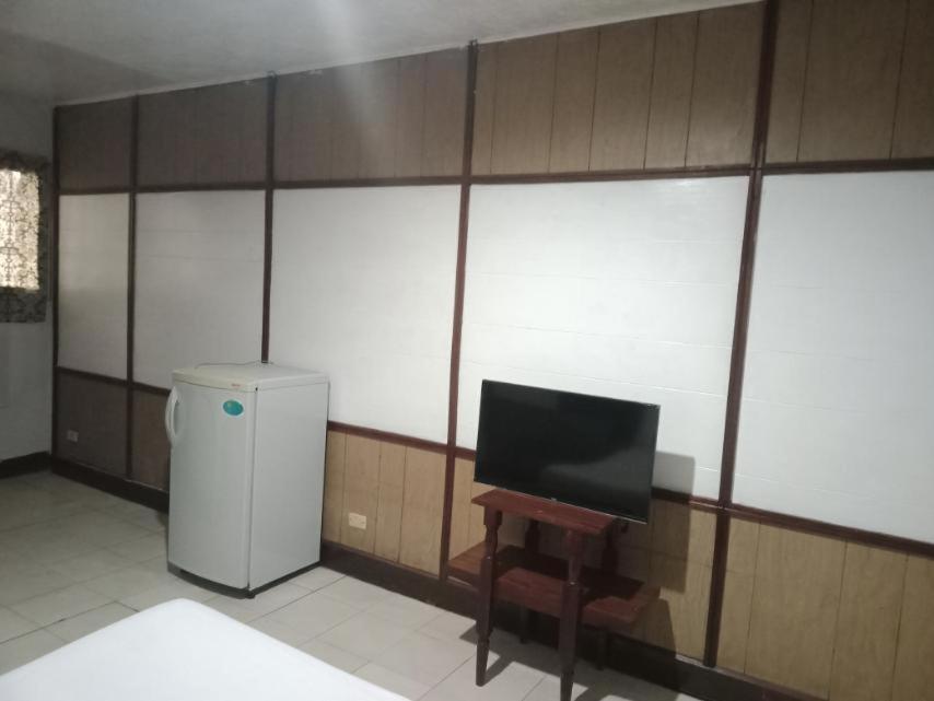 2 Hotel Saleh Angeles Εξωτερικό φωτογραφία