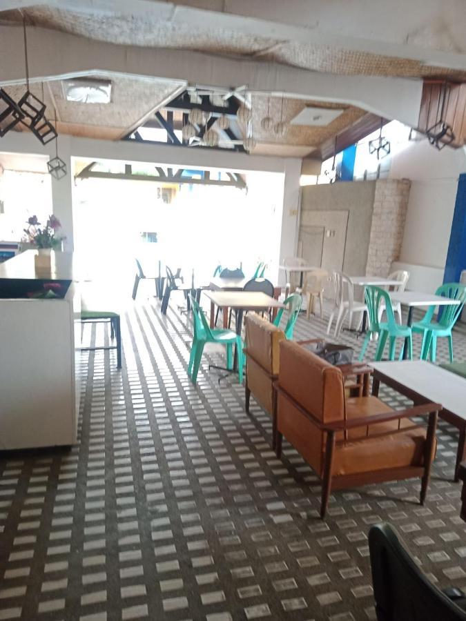 2 Hotel Saleh Angeles Εξωτερικό φωτογραφία