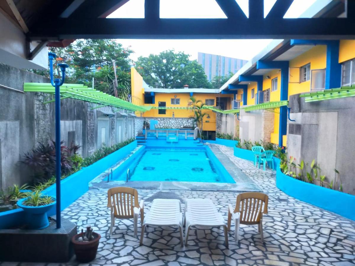 2 Hotel Saleh Angeles Εξωτερικό φωτογραφία